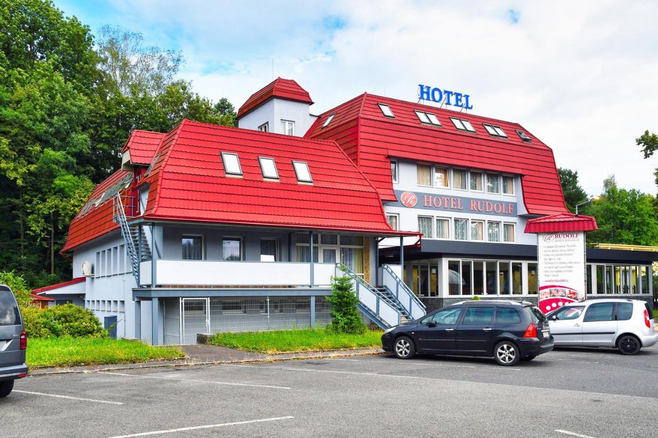 鲁道夫酒店 Havířov 外观 照片